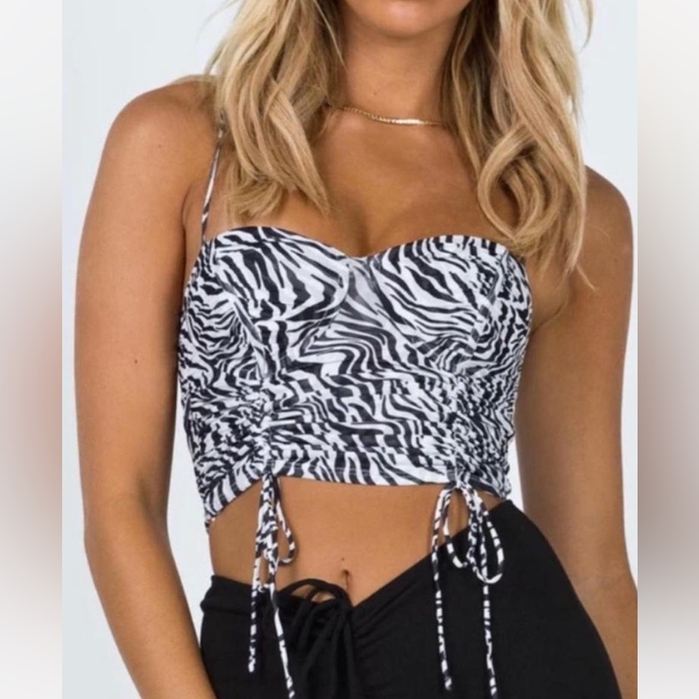 Princess Polly Shine Bright Zebra Crop Top Side Tie Size 4
